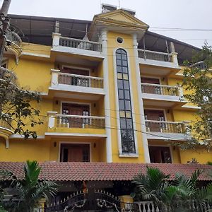 Antonio'S Residency Goa Hotell Betalbatim Exterior photo