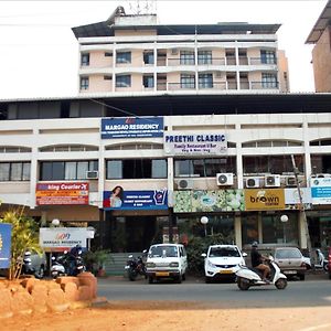 Margao Residency Hotell Exterior photo