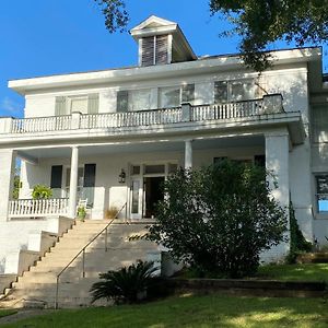 The King'S Daughters B And B On The Bluff Overlooking The Mighty Mississippi Bed and Breakfast Natchez Exterior photo