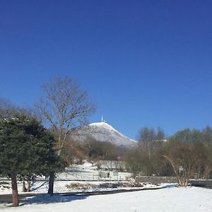 Appart' Cote Puy-De-Dome Lägenhet Orcines Exterior photo