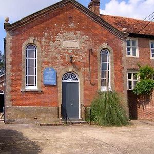 The Methodist Chapel Villa Whiteparish Exterior photo