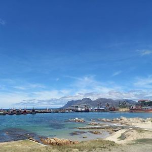 Harbour Views Lägenhet Kalk Bay Exterior photo