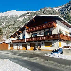 Haus Marita Lägenhet Sankt Leonhard im Pitztal Exterior photo