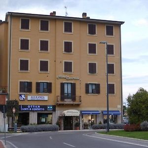 Hotel Centrale Chiusi Exterior photo