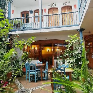 Dona Esther Otavalo Hotell Exterior photo