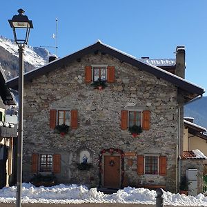 Casa All'Antica Fontana Lägenhet Sùtrio Exterior photo