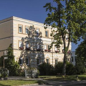 Buergerhaus Niesky Hotell Exterior photo