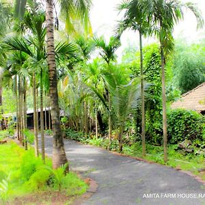 Livingstone Tranquil Woods, Ratnagiri Villa Dāpoli Exterior photo