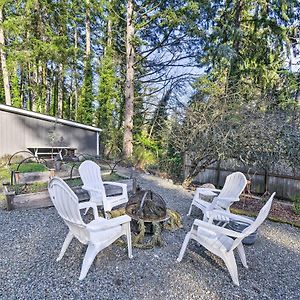 Pet-Friendly Cabin Minutes To Gig Harbor! Villa Fox Island Exterior photo