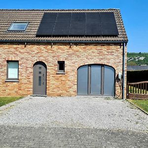 Gite Au 14 - Au Calme Avec Jardin , Proche De Dinant Villa Anhée Exterior photo