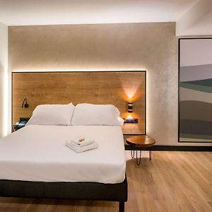 Ibis Styles Figueres Ronda Hotell Exterior photo