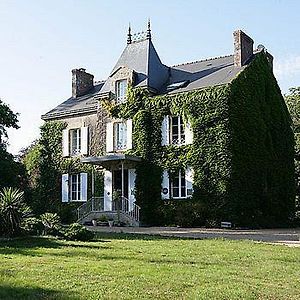 Domaine De Bodeuc Hotell Nivillac Exterior photo