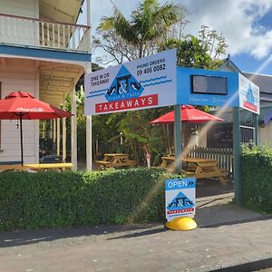 Mangonui Hotel Exterior photo