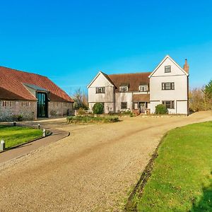 Tuffon Hall Farmhouse Villa Halstead  Exterior photo