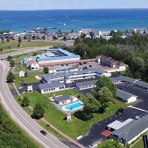 Starlite Budget Inn Mackinaw City Exterior photo