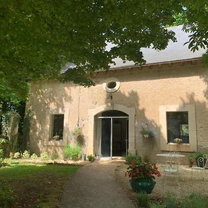 The Stables Gite At Chateau Mas De Pradie Hotell Foissac  Exterior photo