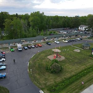 Crow'S Nest Motell Tawas City Exterior photo