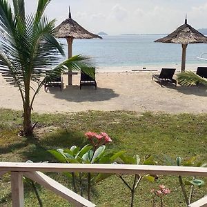 Alam Karang Hotell Gili Gede Exterior photo