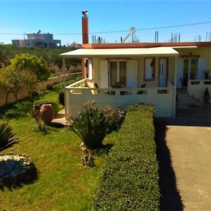 Pazinos/Neveli Cottage Galangadhos Exterior photo