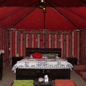 Queen Desert Camp Hotell Fulayj al Masha'ikh Exterior photo