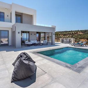 Luxurious Villa Cretan Aura With Private Heated Pool, Jacuzzi And Playroom Agios Ioannis  Exterior photo