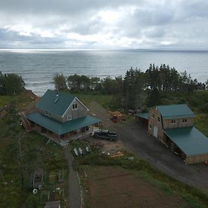 North Shore Retreat - Off-Grid - Oceanfront Lägenhet Indian Brook Exterior photo