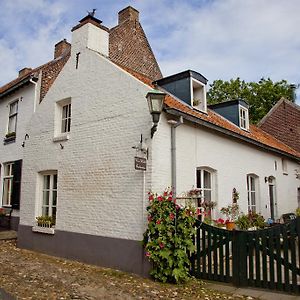 Het Molenaarshuis Lägenhet Thorn Room photo