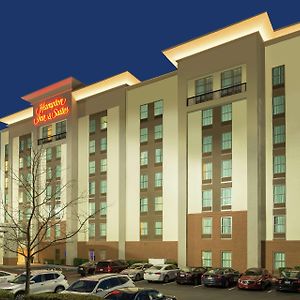 Hampton Inn & Suites Charlotte Arrowood Rd Exterior photo