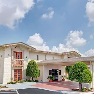 Travelodge By Wyndham North Richland Hills/Dallas/Ft Worth Exterior photo