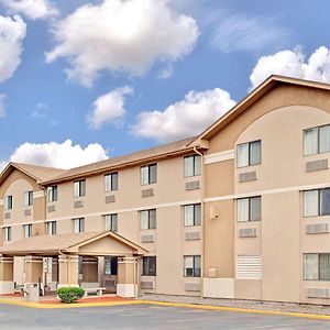 Super 8 By Wyndham Mokena/Frankfort /I-80 Hotell Exterior photo