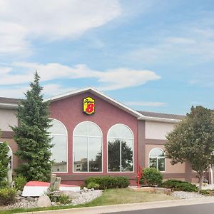 Super 8 By Wyndham West Branch Hotell Exterior photo