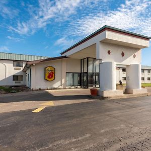 Super 8 Cleveland Hotell North Ridgeville Exterior photo