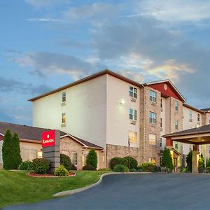 Ramada By Wyndham Sparta/At Speedway Hotell Exterior photo