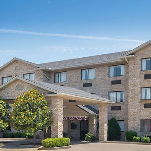 Ramada Hotel Ashland-Catlettsburg Exterior photo