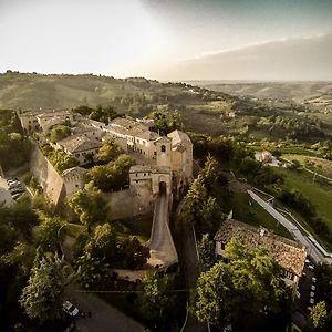 Castello Di Montegridolfo Spa Resort Exterior photo