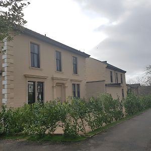 Crosshill House Hotell Glasgow Exterior photo