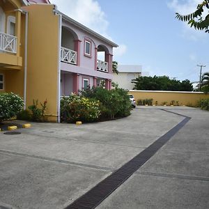 Serenity Villa - Waterfront Rodney Bay Gros Islet Exterior photo