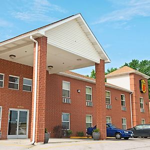 Super 8 By Wyndham St. Louis Airport Hotell Woodson Terrace Exterior photo