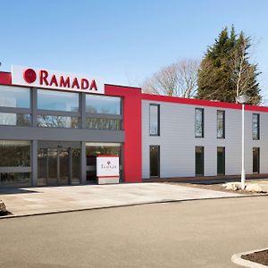 Ramada Chorley South Hotell Exterior photo