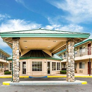 Quality Inn & Suites Minden Gardnerville Exterior photo