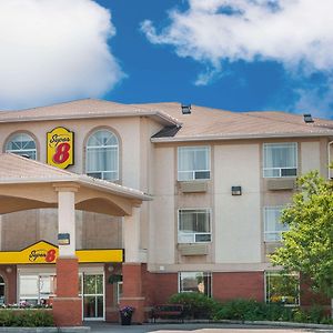 Super 8 By Wyndham High River Ab Hotell Exterior photo