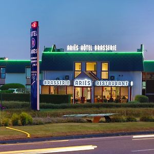 Brit Hotel Argentan Exterior photo