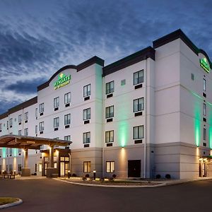 Wingate By Wyndham Hurricane Wv Hotell Exterior photo