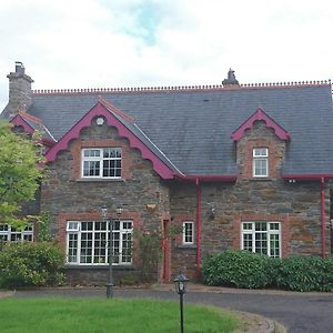 Rossclare Lodge Enniskillen Exterior photo