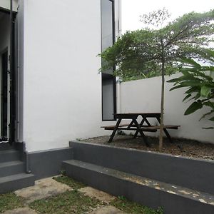 Rumah Kembar Di Kawasan Wisata Lembang Citeureup Exterior photo