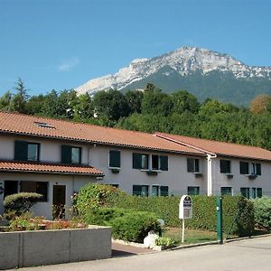 Kyriad Grenoble Sud - Seyssins Hotell Exterior photo