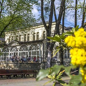 Historicke Lazne Darkov Hotell Karviná Exterior photo