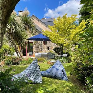 La Corne De Cerf, Foret De Broceliande Bed and Breakfast Paimpont Exterior photo