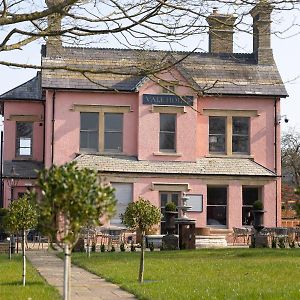 Vale House Hotell Belvoir Exterior photo