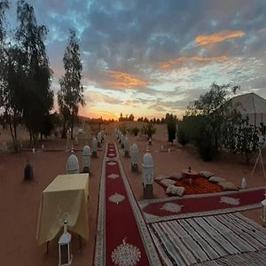 Merzouga Experience Camping Bed and Breakfast Exterior photo